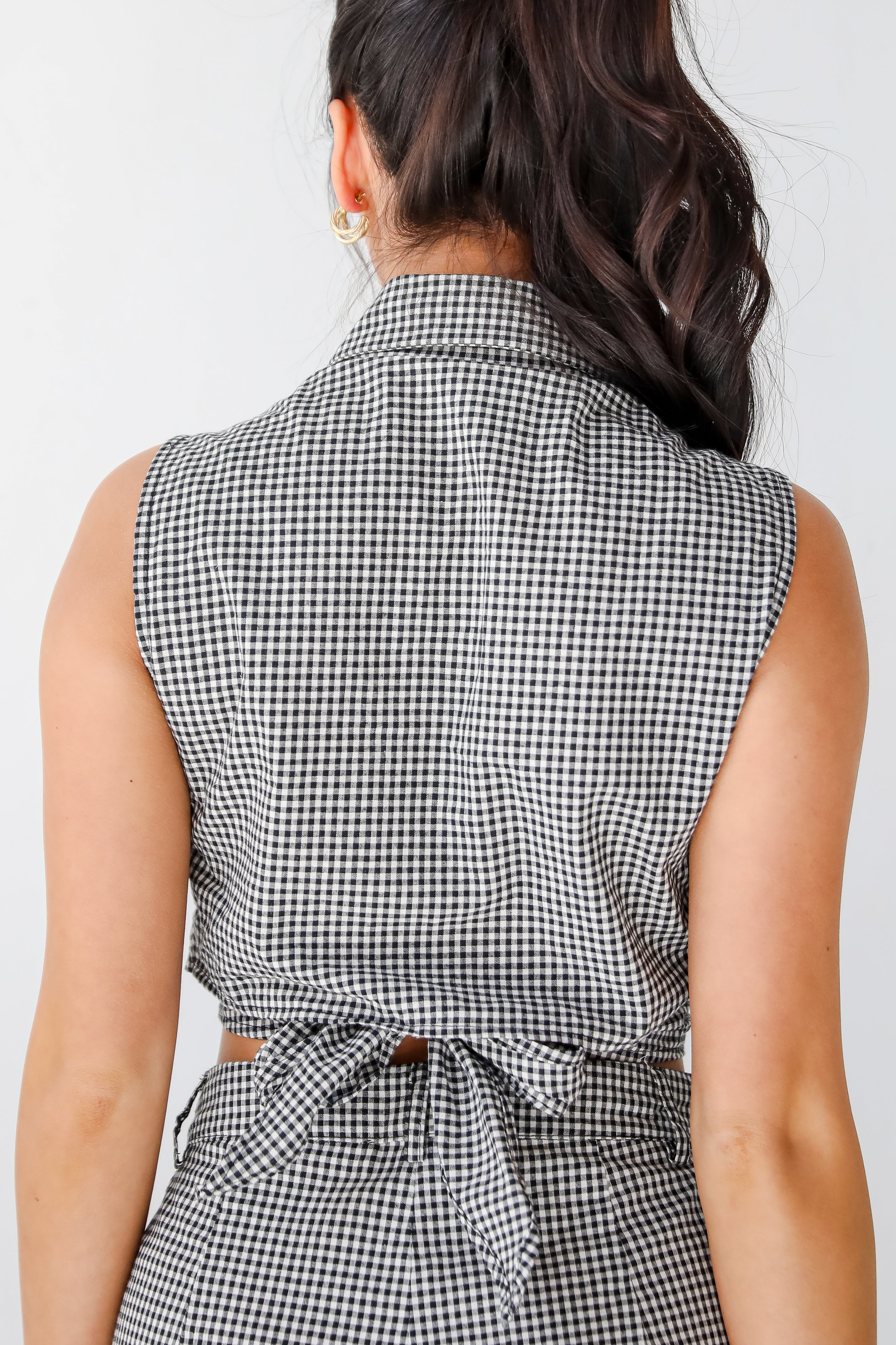 FINAL SALE - Irresistibly Darling Black Gingham Tie-Front Crop Top - DU DEAL
