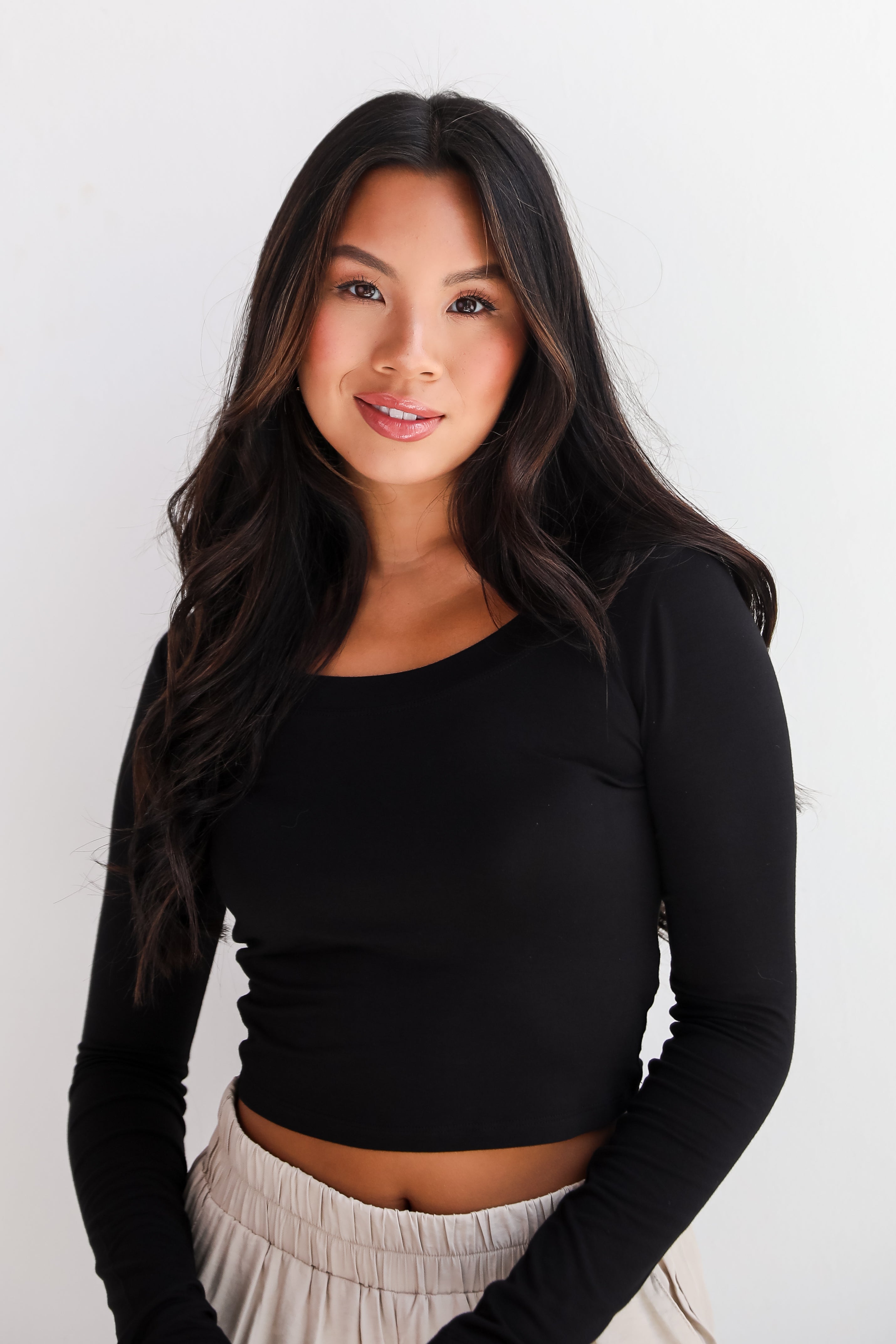 Sloane Everyday Cropped Long Sleeve Top - DU DEAL
